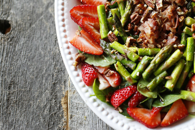 Strawberry, Asparagus & Pancetta Salad with Pomegranate Orange Vinaigrette